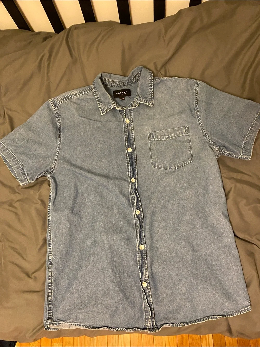 Banana Republic(2), Simply Southern, Aeropostale, PacSun Men's Short Sleeve Polo